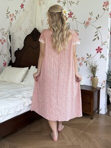 CottageSlumber Plus Size Ditsy Floral Square Neck Patchwork Lace Trim Half-Button Front Nightgown - Pink - View 2