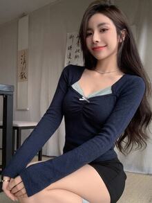 DAZY Sweater Lipit Lengan Panjang Wanita dengan Dekorasi Pita Warna Kontras, Cocok untuk Musim Gugur, Sehari-hari, Kencan, Warna Biru Tua, Romantis, Imut, Gaya Y2k - Navy Blue - View 8