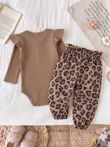 SHEIN Playful Pals 3件組女嬰連身褲套裝 可愛甜美公主風 卡其豹紋 羅紋荷葉邊蝴蝶結飾邊 長袖飄逸袖圓領 生日派對 秋季萬聖節 - 棕色 - 查看 2