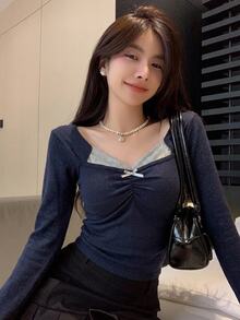 DAZY Sweater Lipit Lengan Panjang Wanita dengan Dekorasi Pita Warna Kontras, Cocok untuk Musim Gugur, Sehari-hari, Kencan, Warna Biru Tua, Romantis, Imut, Gaya Y2k - Navy Blue - View 4