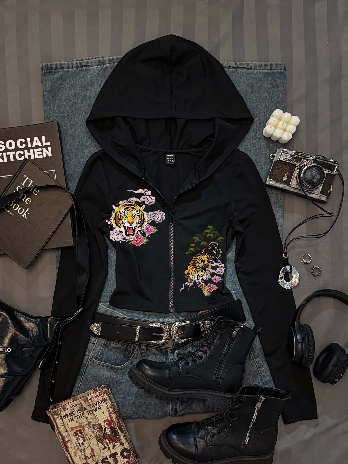 Attitoon New Autumn Women's Black Zippered Hooded Cropped Sweatshirt Y2K Grunge Streetwear Back To School Going Out Everyday Day Time Leopard Pattern - Black - View 1