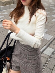 FRIFUL Sweater Kasual Wanita Lengan Panjang Kerah Tegak Warna Polos dengan Detail Ribbed - Putih - View 5