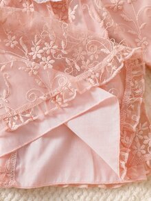 SHEIN New Born Baby Girl Spring & Autumn New Arrival, Floral Lapel Ruffle Hem Lace Princess Dress + Matching Lace Trim Hat - Pink - View 6