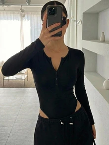 DAZY 女款圓領單排扣修身長袖連身衣 秋季 - 黑色 - 查看 5