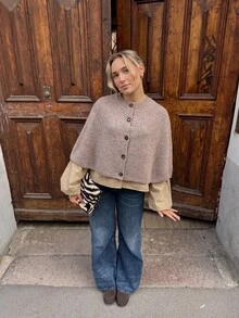 Selianne Autumn/Winter Lazy Relaxed Style Shawl Collar Knit Cardigan, Round Neck Single-Breasted Sleeveless Loose Fit Sweater, Daily Commute Date Layering Versatile Intellectual Style Top For Women - Khaki - View 6