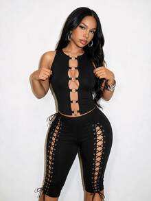 BamGleam This Is The Latest Autumn-Winter Design Of A Black Sleeveless Vest With Hollow Metal Rings. It Features Gothic Punk Rock Style And Short Sleeveless Cu - Black - View 5