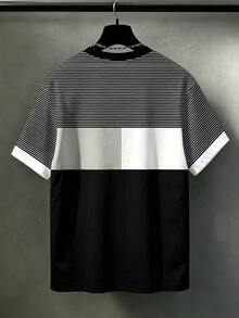Manfinity Homme 男士休閒舒適上衣 大尺碼男士時尚T恤 優雅百搭上衣穿搭 - 黑與白 - 查看 2