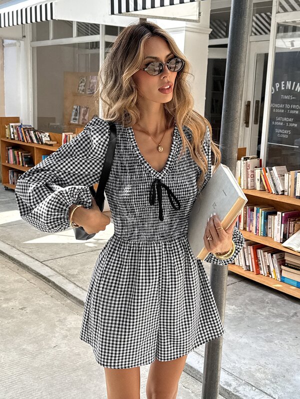 Serisse Women's Plaid V-Neck Lantern Sleeve Front Tie Romper