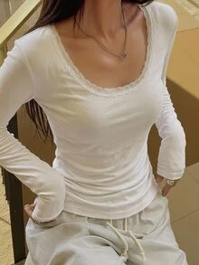 DAZY 女款蕾絲拼接休閒百搭日常穿著T恤 秋季 - 白色 - 查看 4