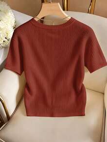 Franclia Elegant Round Neck Knit T-Shirt, Minimalist Fashion Knit T-Shirt, Summer New Arrival - Red - View 2