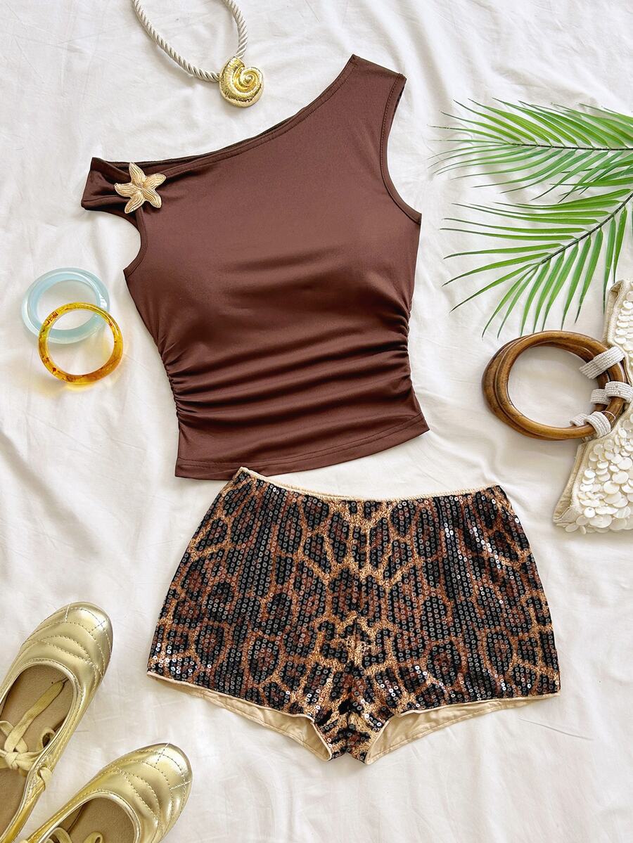 Soleia Women's Summer Sexy Solid Color Asymmetrical Shoulder Metal Decor Top & Leopard Print Sequin Shorts 2pcs Set - Multicolor - View 1