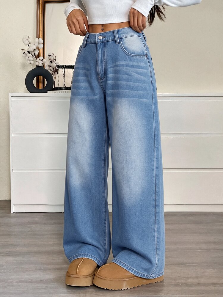 SHEIN Tall CURVE Plus Size Casual Washed Straight Leg Jeans Fall/Winter Elegant Formal Y2k Business Cute Chic Cowgirl Going Out Tall CURVE Western Blue Fuzzy Fleece - Blue - View 1