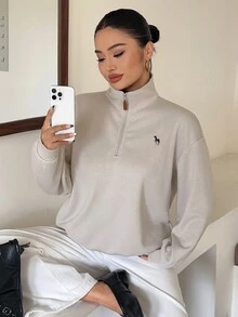 Dazy Plus Pattern Embroidered Loose Long Sleeve Casual Streetwear Autumn/Winter New Sweatshirt - Apricot - View 4