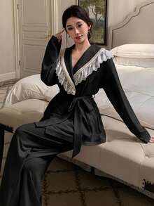 DAZY Charming Lace Ruffle Large Collar 2-Piece Women's Pajama Set - Black - View 4