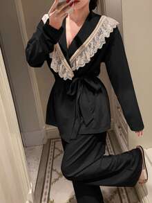 DAZY Charming Lace Ruffle Large Collar 2-Piece Women's Pajama Set - Black - View 5