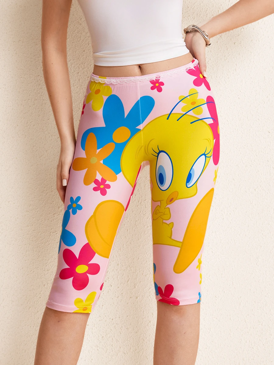 LOONEY TUNES X SHEIN Women's Floral Print Contrast Lace 3/4 Length Leggings - Baby Pink - View 1
