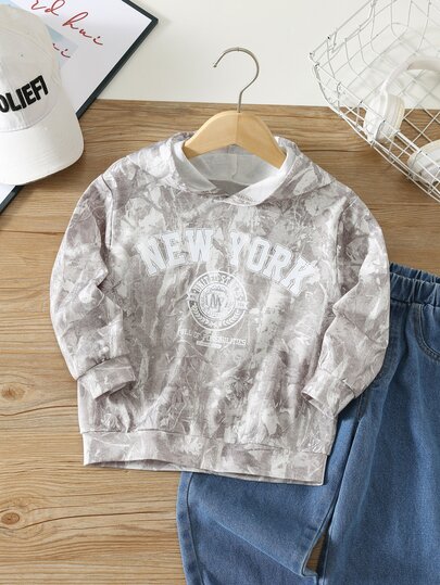 SHEIN Kids Young Boy Casual Minimalist Y2K Hip-Hop Rock Graffiti Sports Style Loose Comfortable Sweatshirt