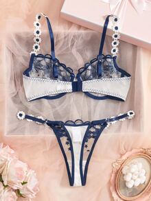 SHEIN 水溶性刺繡蕾絲女款內衣套裝 2件組 - 藏蓝色 - 查看 2