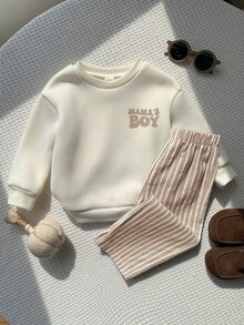 SHEIN 2件組中性嬰兒男孩/女孩秋冬休閒可愛標語衛衣與條紋長褲套裝，嬰兒男孩服裝套裝，嬰兒男孩秋冬服飾，柔軟街頭風 - 卡其色 - 查看 4