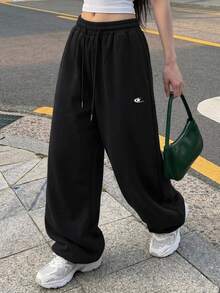 DAZY Women's Loose Curved Leg Printed Sweatpants, Casual Sports Streetwear Long Pants For Spring And Autumn Vacation - Black - View 4