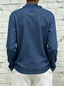 SHEIN تي شيرت نسائي، ملابس علوية كاجوال بأكمام طويلة وحافة مكشكشة بنمط جينز - الأزرق - مشاهدة 2