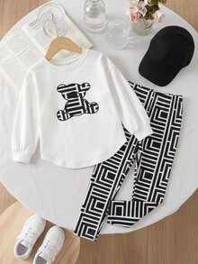 SHEIN 女童針織可愛熊圖案圓領T恤與針織幾何圖案修身長褲2件套 - 黑與白 - 查看 6