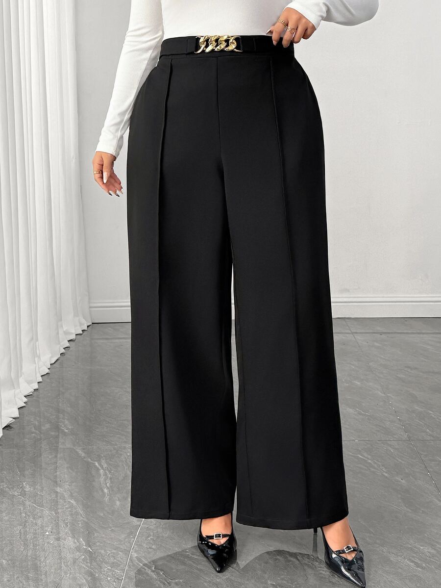SHEIN Elenzya Celana Panjang Lurus Elegan Ukuran Plus dengan Kantong, Hiasan Rantai Pinggang, dan Karet Elastis yang Dapat Diatur - Hitam - View 1