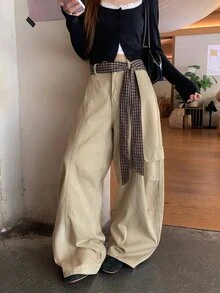 DAZY Celana Jeans Denim Kasual Kotak-kotak Wanita dengan Saku untuk Musim Gugur - Khaki - View 7