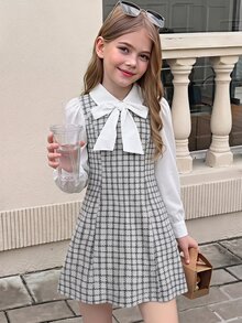SHEIN 兒童青少年女孩休閒簡約優雅翻領大蝴蝶結裝飾格紋拼接 2 合 1 長袖 A 字短洋裝 - 淺灰色 - 查看 2