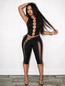 BamGleam This Is The Latest Autumn-Winter Design Of A Black Sleeveless Vest With Hollow Metal Rings. It Features Gothic Punk Rock Style And Short Sleeveless Cu - Black - View 3