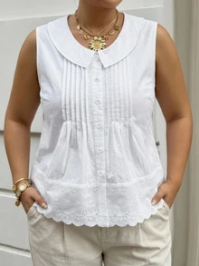 Dazy Plus Plus Size Korean Style Single-Breasted Pleated Tank Top For Dating And Vacation - White - View 5