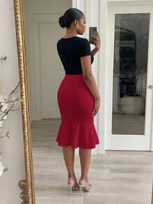 SHEIN Lady CURVE 大尺碼優雅通勤純色魚尾裙 - 紅色 - 查看 2