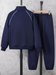 SHEIN 青少年男孩騎士圖案長袖運動衫與運動長褲休閒日常穿搭套裝 - 藏蓝色 - 查看 5