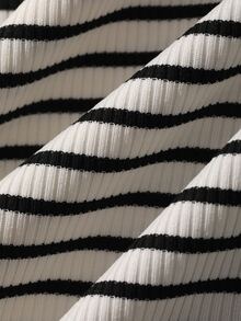 Dazy Plus Fashion Striped Loose Cuff Patchwork Ruffle Bell Sleeve Spring/Autumn New T-Shirt - Black and White - View 5