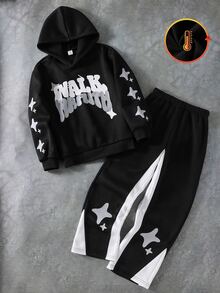 Casuvi Kids 2件組青少年男孩秋冬保暖內裡加厚時尚黑色印花連帽衛衣與黑色長褲套裝，柔軟舒適易穿著，適合戶外、運動、學校及各種場合，青少年男孩時尚連帽衛衣與運動長褲套裝 - 彩色 - 查看 1