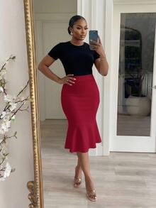 SHEIN Lady CURVE 大尺碼優雅通勤純色魚尾裙 - 紅色 - 查看 3