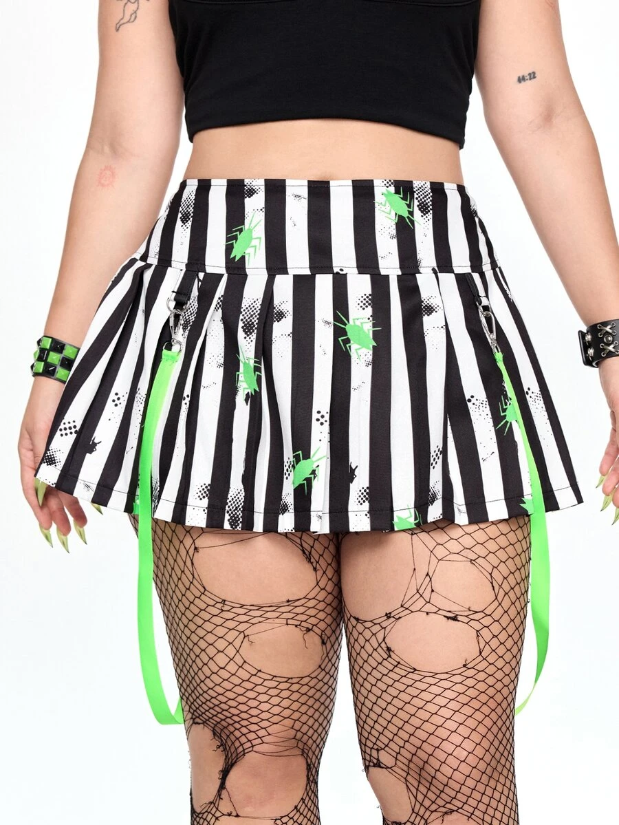 Beetlejuice X ROMWE تنورة ميني كاجوال متعددة الاستخدامات للنساء بمقاسات كبيرة بتصميم مخطط وألوان متباينة - الأسود - مشاهدة 1