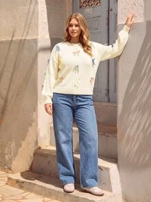 Vivid Eden Sweater Pullover Wanita Ukuran Besar Lengan Panjang Kerah Bulat dengan Hiasan Pita untuk Musim Dingin - Krem - View 4