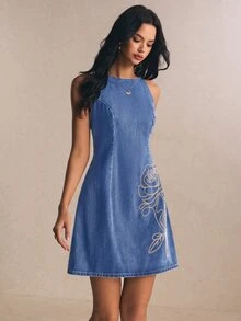 Poéselle 女款花卉刺繡圓領休閒無袖牛仔洋裝，適合女性教師穿搭 - 淺色水洗藍 - 查看 5