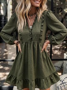 LanaWest Damklänning i westernstil, casual, med 3D-jacquard, V-ringning, volang, kronbladsärmar, lös A-linje och volangfåll, dockklänning - Armé Grön - Visa 3