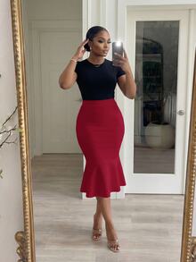 SHEIN Lady CURVE 大尺碼優雅通勤純色魚尾裙 - 紅色 - 查看 5