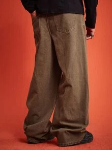 ROMWE MEN Street Life Celana Jeans Pria Kasual Model Lebar dengan Potongan Warna Blok dan Patchwork - Coffee Brown - View 3