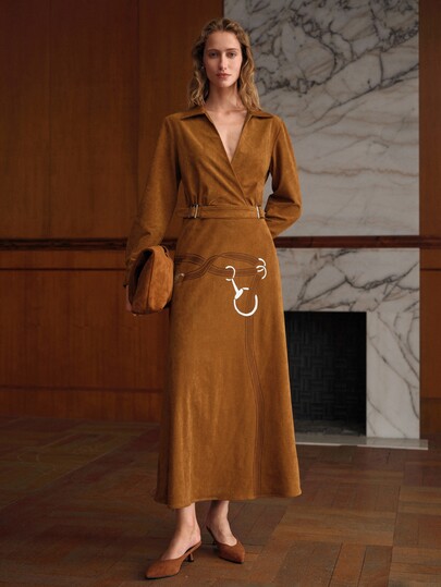 MOTF PREMIUM SUEDE V-NECK LONG PRINTED DRESS