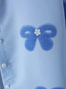SHEIN 青少年女孩休閒度假戶外旅行通勤編織針織聚酯纖維校園派對數位印花蝴蝶結圖案翻領鈕扣長袖上衣白色背心黑色長褲時尚百搭返校春秋套裝 - 藍色 - 查看 5