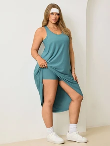 Easithlete Set Gaun dan Celana Pendek Olahraga Kasual Warna Polos Ukuran Plus Wanita - Hijau - View 3