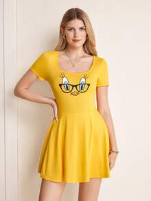 LOONEY TUNES X SHEIN Gaun Pendek Wanita Lengan Pendek Leher Persegi Musim Panas yang Lucu - Kuning - View 4