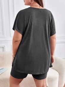 SHEIN Frenchy 大尺碼女款純色短袖上衣與短褲休閒日常兩件套 - 深灰色 - 查看 2