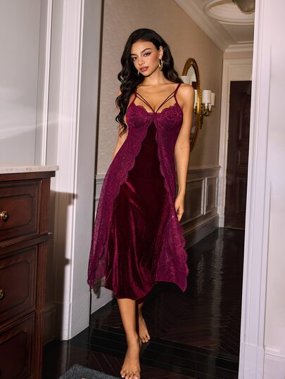 Slumberist Nuisette camisole sexy pour femme à double couche avec bordure en dentelle et panneaux latéraux