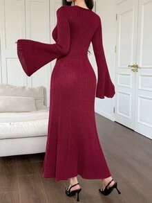 DAZY Women's Autumn/Winter Elegant Solid Color Bell Sleeve Knit Dress - Burgundy - View 2