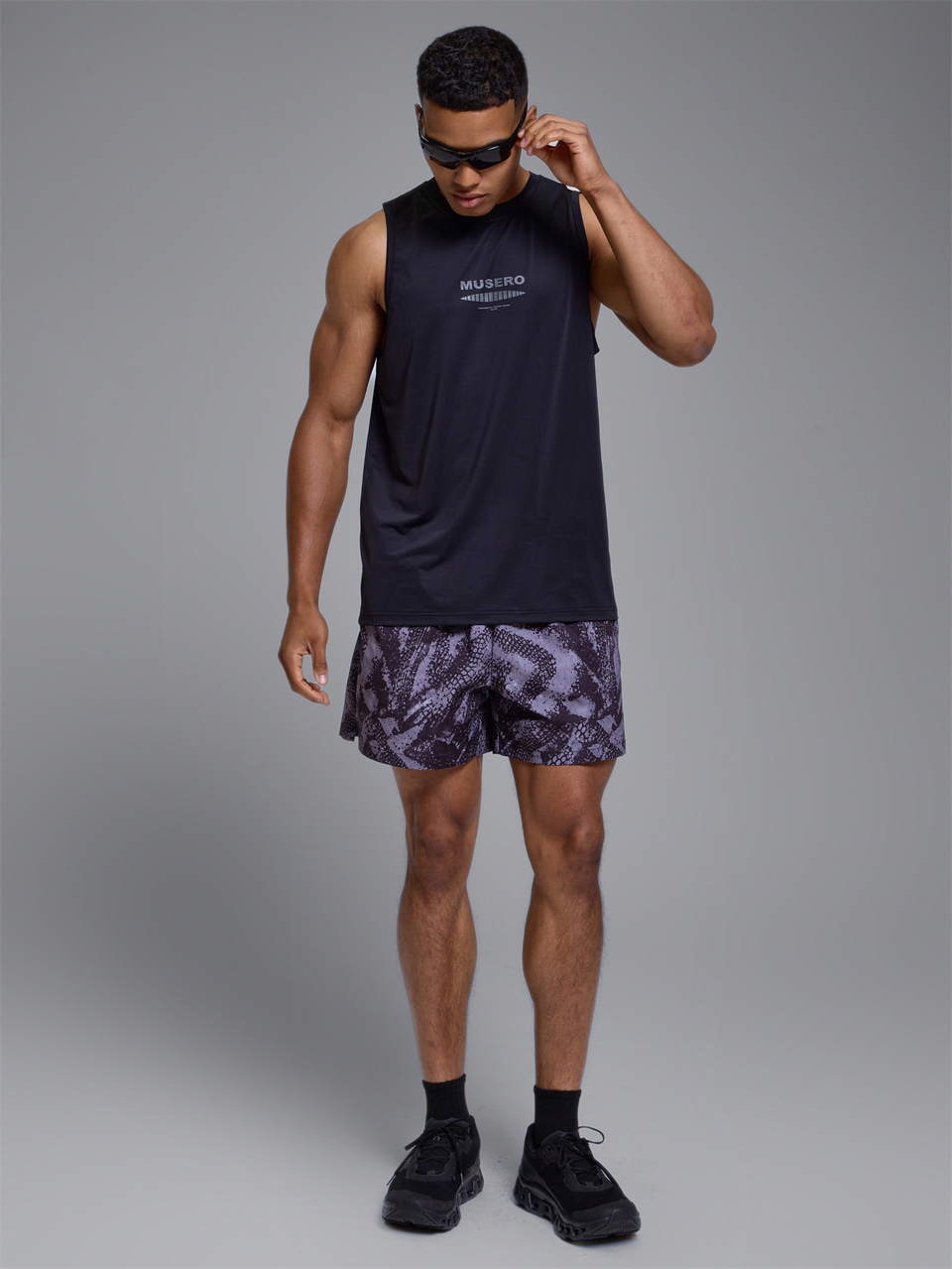 Sport Lightweight Runner Short Elasticated Waist Zipper Fastening Pockets Spring Summer Sports Activewear